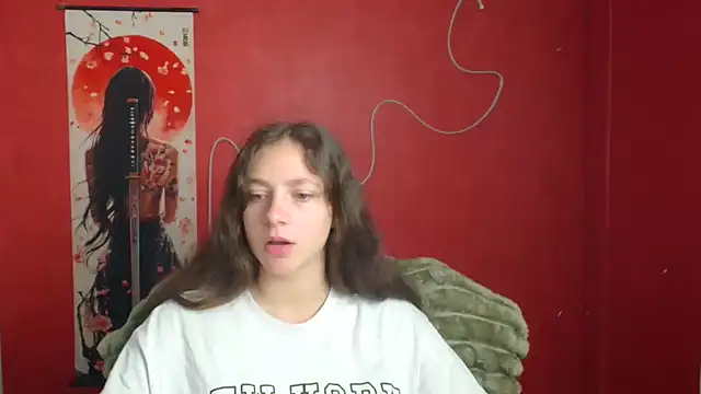 Snapshot of KissMeJulia chatting on 05.18.26 KissMeJulia online show from 05.18.26