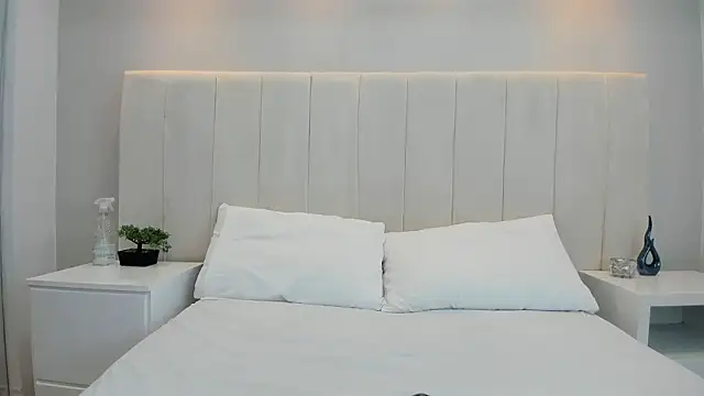 violetta cutest  online show from 03.11.26