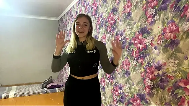 StephanieMarin online show from 02.21.26