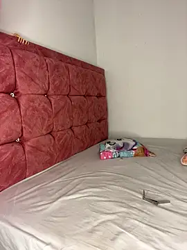 Snapshot of Sofia-squir chatting on 03.04.26 Sofia-squir online show from 03.04.26