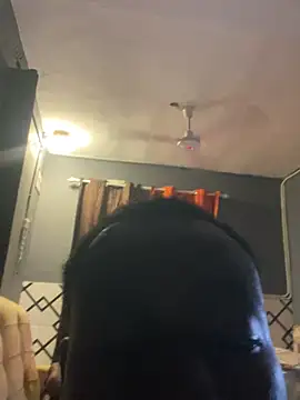 Snapshot of Velli2659 chatting on 02.17.26 Velli2659 online show from 02.17.26