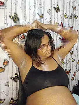 Snapshot of indianstrawberrylips4u chatting on 06.12.26 indianstrawberrylips4u online show from 06.12.26