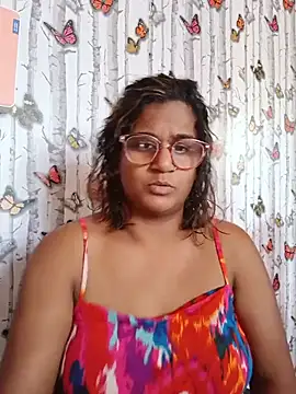 Snapshot of indianstrawberrylips4u chatting on 07.13.26 indianstrawberrylips4u online show from 07.13.26