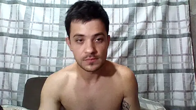 Snapshot of machodotado97 chatting on 04.21.26 machodotado97 online show from 04.21.26