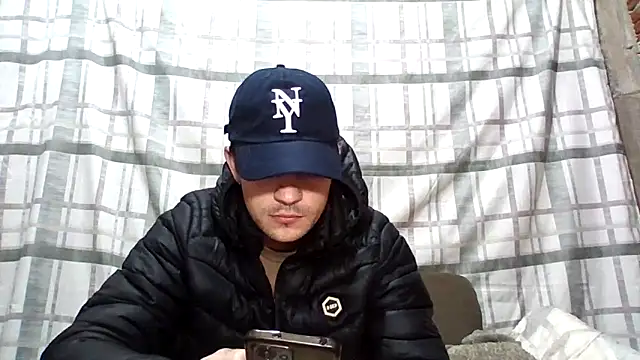 Snapshot of machodotado97 chatting on 05.19.26 machodotado97 online show from 05.19.26