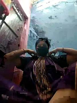 Snapshot of rittikapal225 chatting on 02.18.26 rittikapal225 online show from 02.18.26