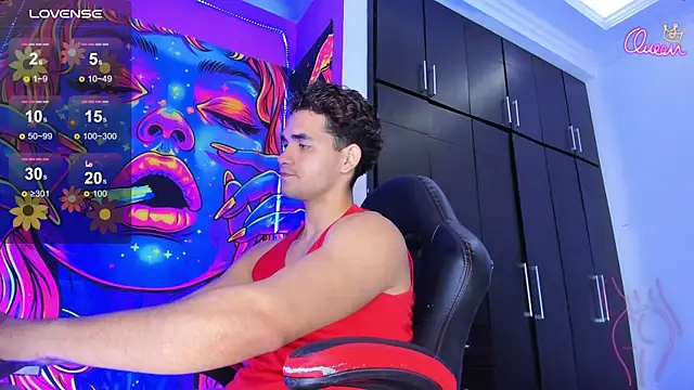 Snapshot of marcos_lc chatting on 04.07.26 marcos lc online show from 04.07.26