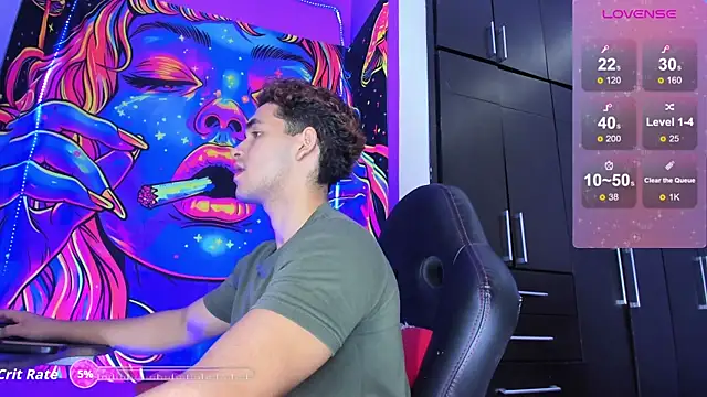 Snapshot of marcos_lc chatting on 04.08.26 marcos lc online show from 04.08.26