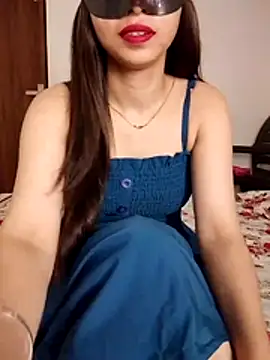 Snapshot of cute_girl_29 chatting on 05.30.26 cute girl 29 online show from 05.30.26
