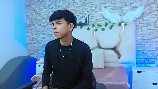 keahi tay online show from 03.20.26