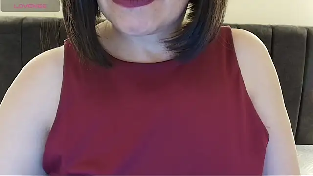 MoriahStorm online show from 05.12.26
