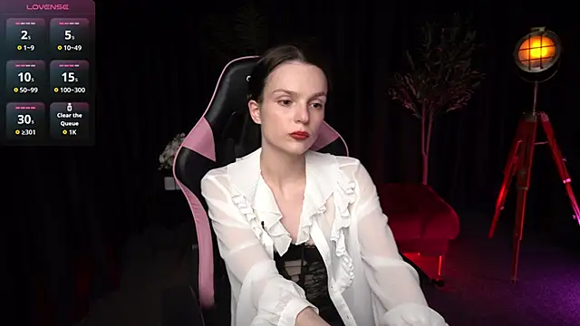 Snapshot of Wild_Alice_me chatting on 03.05.26 Wild Alice me online show from 03.05.26