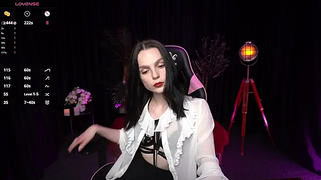 Snapshot of Wild_Alice_me chatting on 03.12.26 Wild Alice me online show from 03.12.26