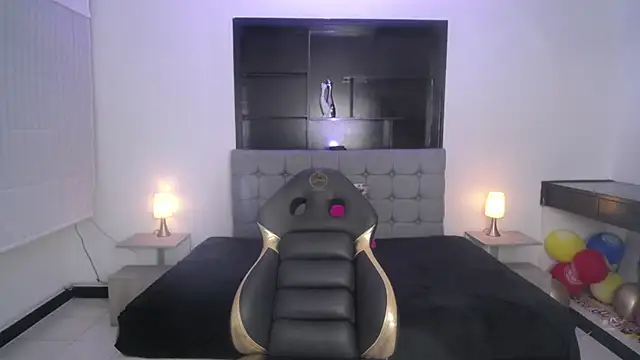Snapshot of Sweett_liia_ chatting on 07.19.26 Sweett liia online show from 07.19.26