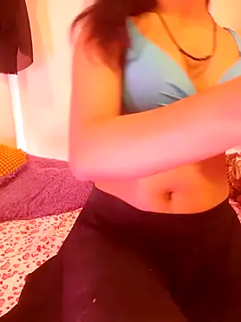 Snapshot of Cute-Sanvii chatting on 03.17.26 Cute-Sanvii online show from 03.17.26