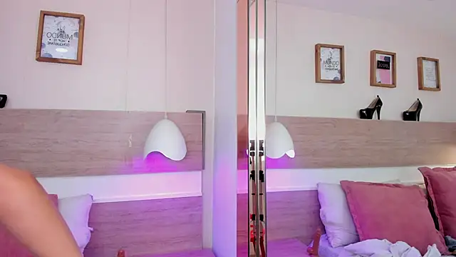 Snapshot of Angel_ee chatting on 04.03.26 Angel ee online show from 04.03.26