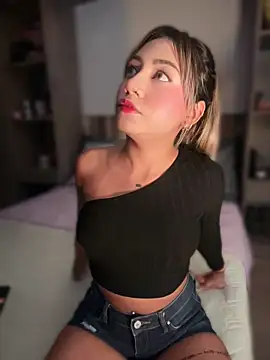 Dulce Sofi  online show from 04.24.26