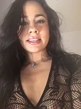 Snapshot of RebecaPalmer chatting on 05.16.26 RebecaPalmer online show from 05.16.26