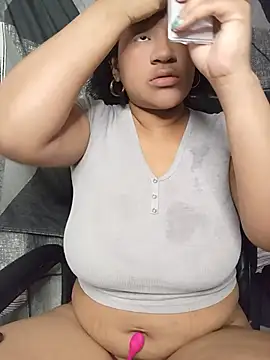gigiblue89 online show from 06.24.26