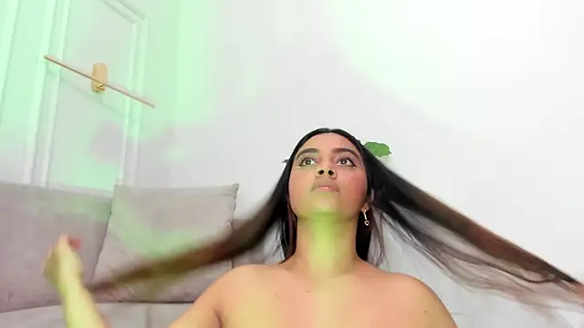 DulceQueen1 online show from 05.14.26