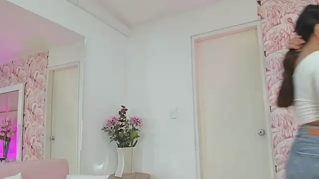 DulceQueen1 online show from 06.03.26