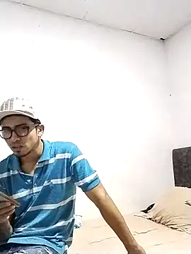 Snapshot of fuegodedos chatting on 02.22.26 fuegodedos online show from 02.22.26