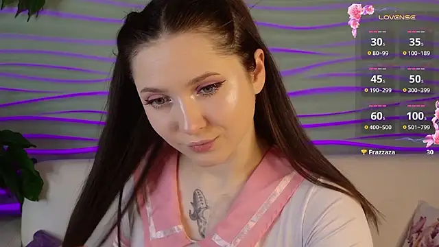 Snapshot of Tiny_BunnyX chatting on 03.06.26 Tiny BunnyX online show from 03.06.26