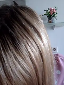 Snapshot of -Nefertiti- chatting on 06.03.26 -Nefertiti- online show from 06.03.26