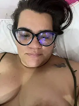 LuxuryloversCO online show from 04.15.26
