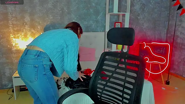 tina xx tina online show from 04.07.26