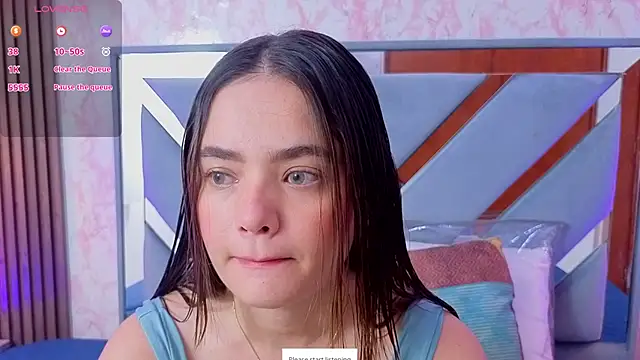 LittleeSara18 online show from 05.15.26