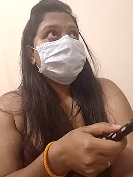 Snapshot of TopXcouple chatting on 03.17.26 TopXcouple online show from 03.17.26