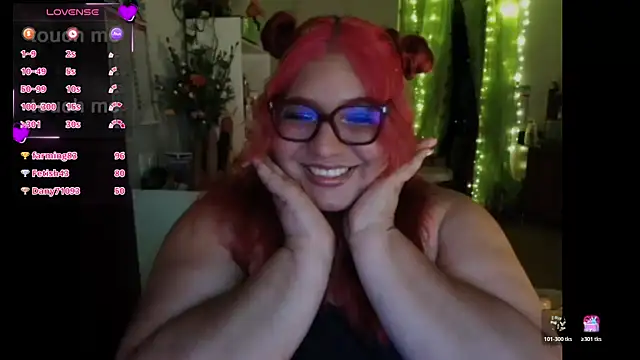 Snapshot of MagicCurves chatting on 06.13.26 MagicCurves online show from 06.13.26
