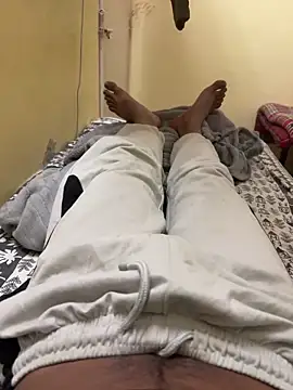 Snapshot of boy69cum chatting on 02.18.26 boy69cum online show from 02.18.26