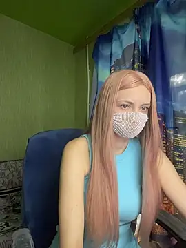 Snapshot of SophieBlackwood chatting on 05.31.26 SophieBlackwood online show from 05.31.26