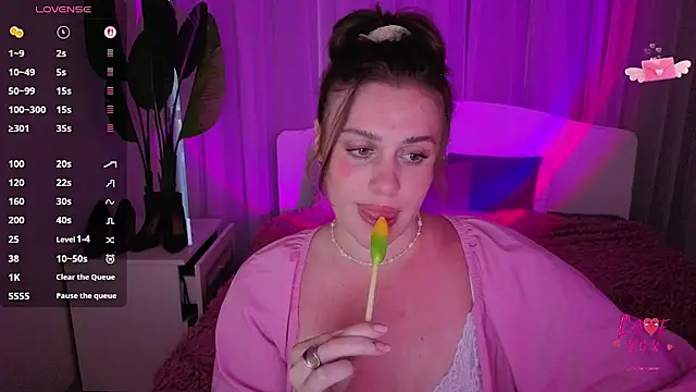 Milana Monroe online show from 06.21.26