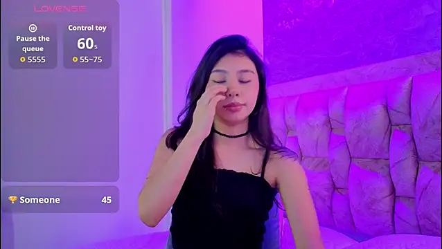 Snapshot of chloe_bluee_ chatting on 07.07.26 chloe bluee online show from 07.07.26