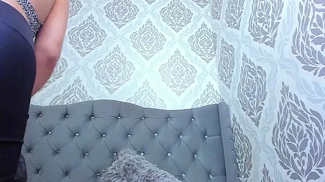 Evaalux online show from 04.09.26