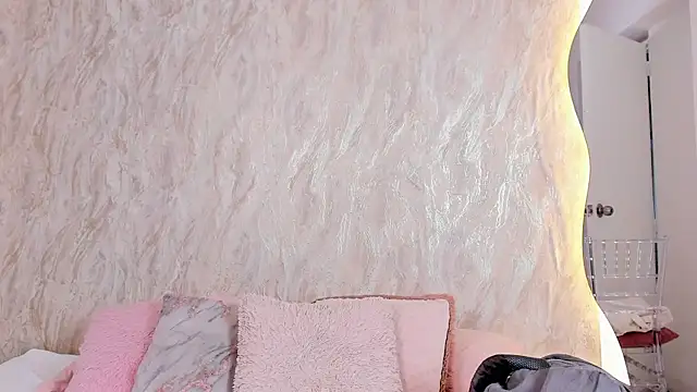 Reachel Smith online show from 04.06.26