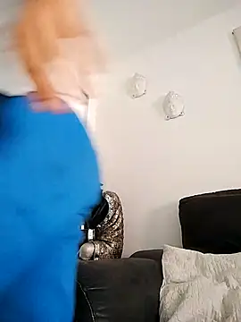 morenitoymorena online show from 04.13.26