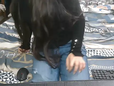 Snapshot of Desi_Village_Girl chatting on 02.22.26 Desi Village Girl online show from 02.22.26