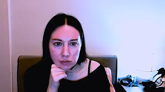 Snapshot of MiaFair chatting on 03.07.26 MiaFair online show from 03.07.26