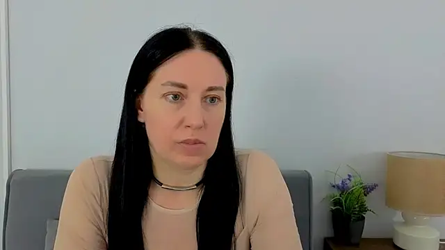 Snapshot of MiaFair chatting on 03.25.26 MiaFair online show from 03.25.26