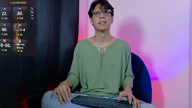 lui x dust online show from 05.18.26