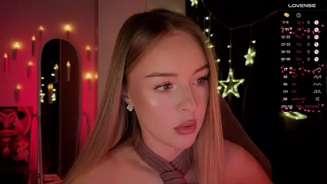 Snapshot of Nestyzz chatting on 03.02.26 Nestyzz online show from 03.02.26