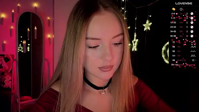 Snapshot of Nestyzz chatting on 03.06.26 Nestyzz online show from 03.06.26