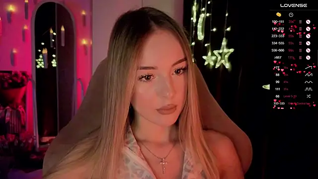 Snapshot of Nestyzz chatting on 03.13.26 Nestyzz online show from 03.13.26