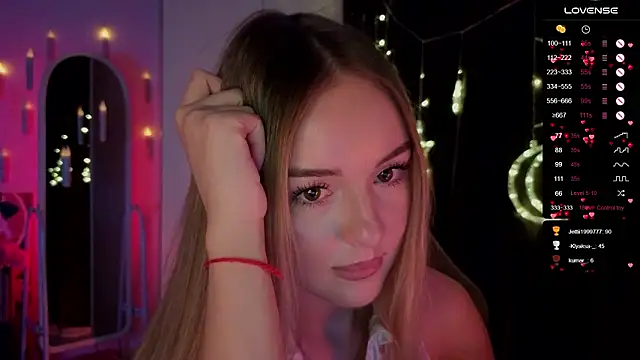 Snapshot of Nestyzz chatting on 03.16.26 Nestyzz online show from 03.16.26