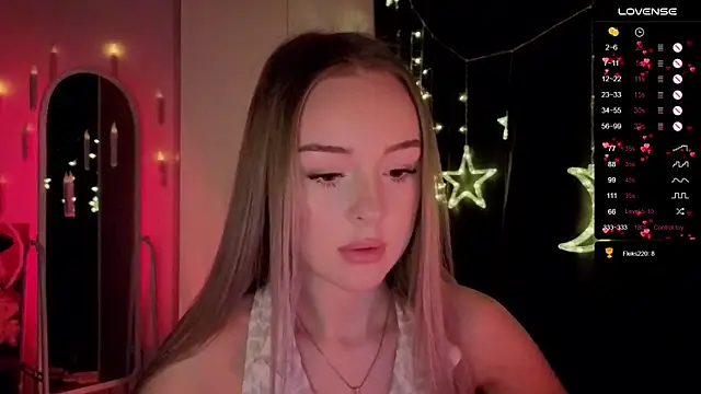 Snapshot of Nestyzz chatting on 03.31.26 Nestyzz online show from 03.31.26