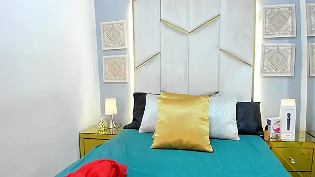 KarinaaCoxx online show from 02.24.26